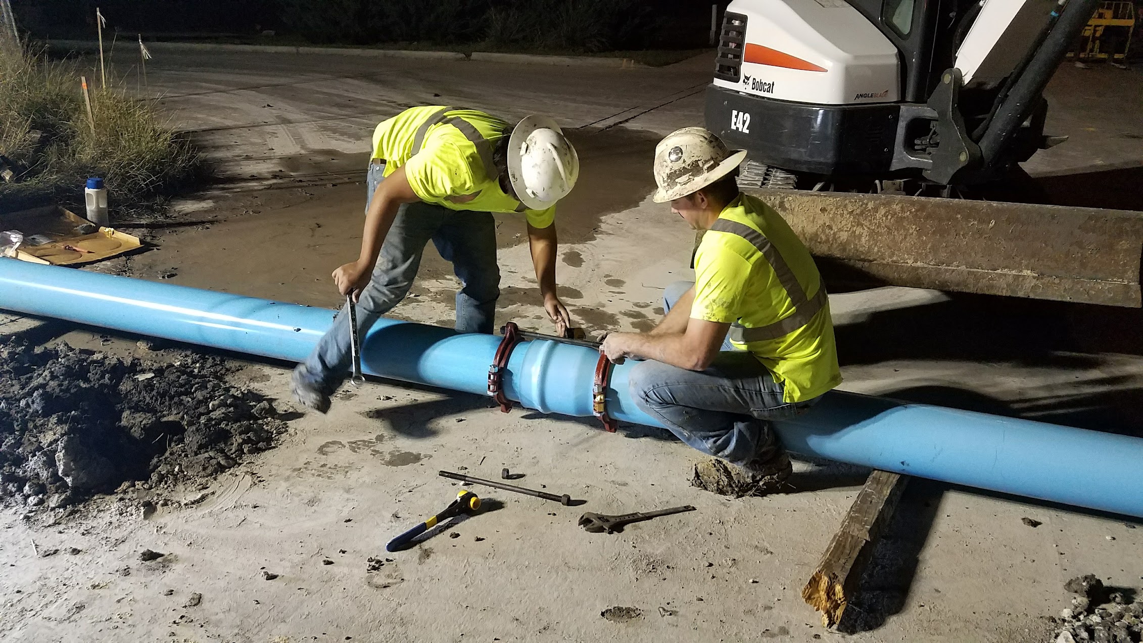 Water line construction in Victoria, Texas
